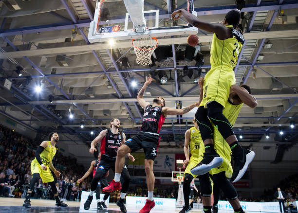 中至关重要 中至关重要