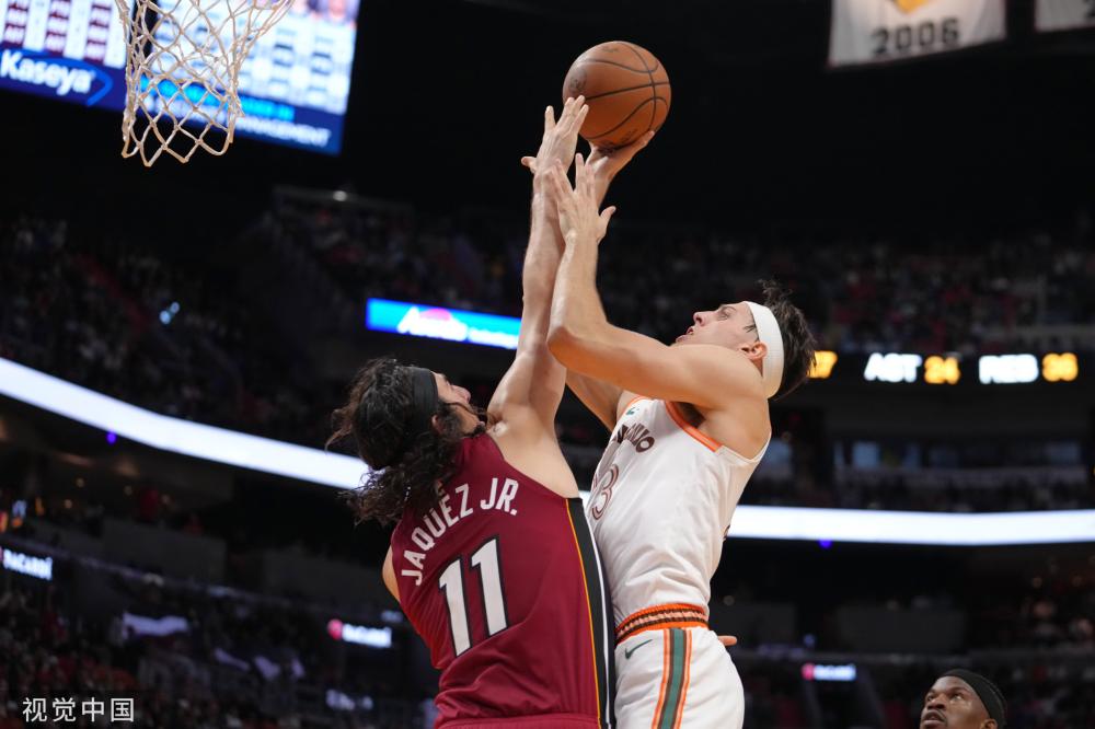 的姿态冲击 的姿态冲击