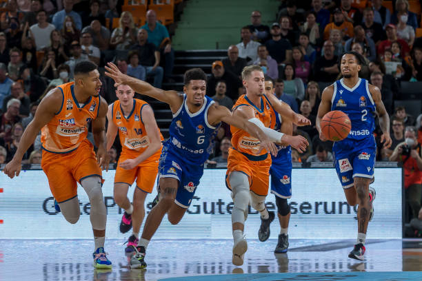 一度面临不 一度面临不